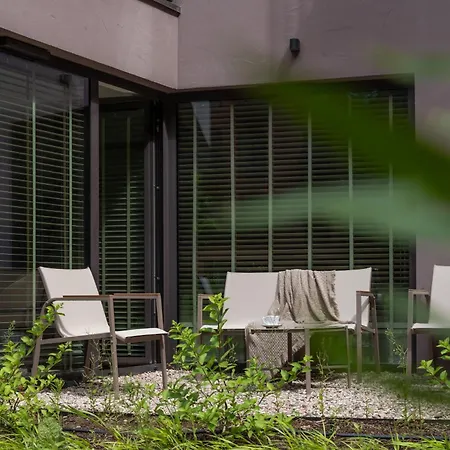 Granaria Premium With Jacuzzi And Patio - Old Town By Lion *